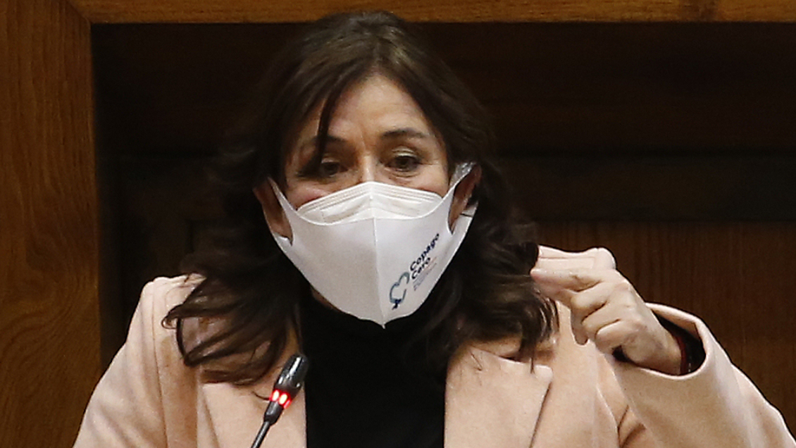 Ministra Yarza a los antivacunas: 