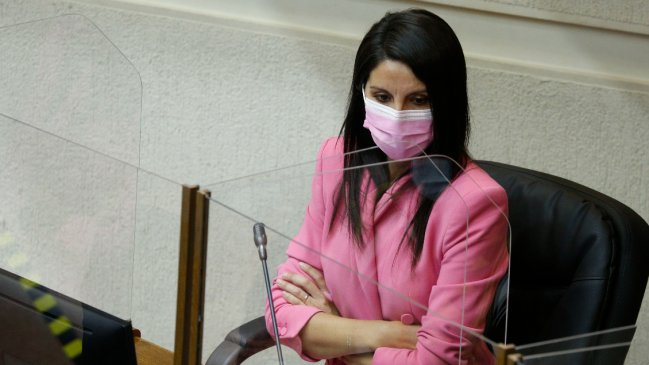 Senadora RN por renuncia de Jeanette Vega: 