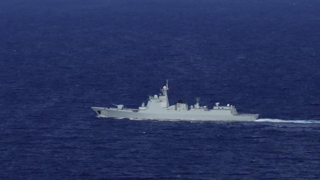  Dos buques de guerra de EEUU atravesaron el Estrecho de Taiwán  