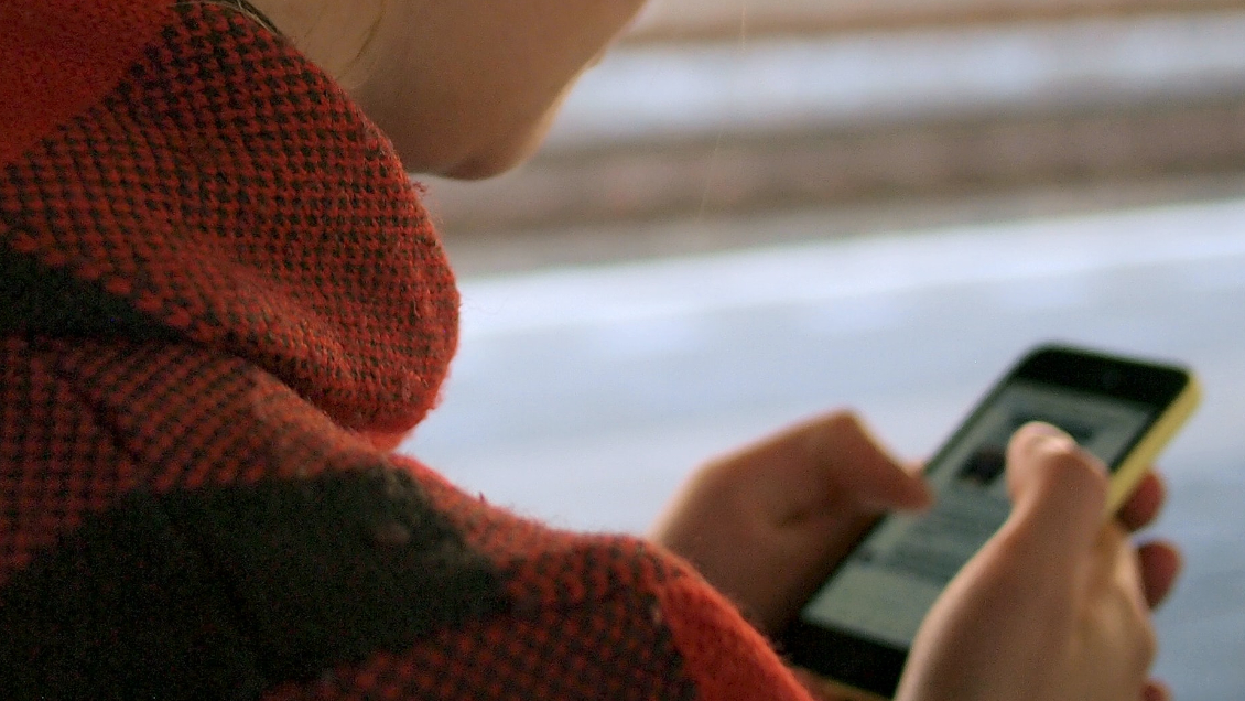 Mujer simuló pedir sushi para denunciar agresión de su pareja en Maipú