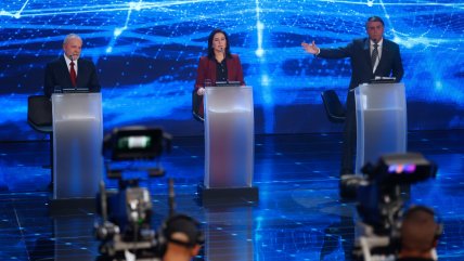  Durante debate en Brasil, Bolsonaro acusó a Boric de 