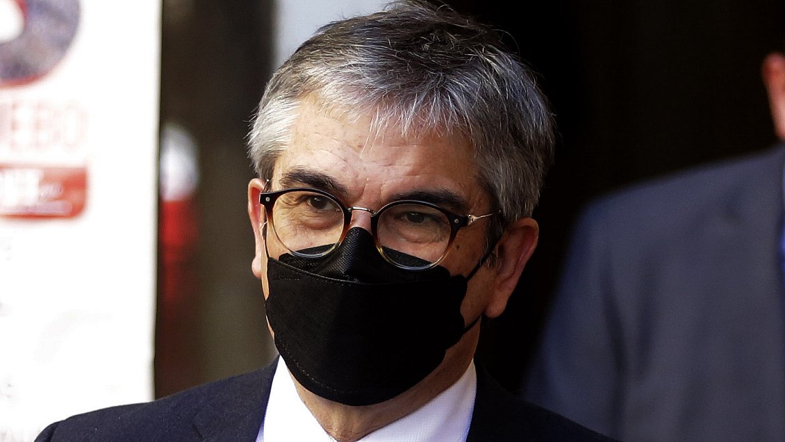 Derecha acusa fin electoral en postergación de la reforma de pensiones