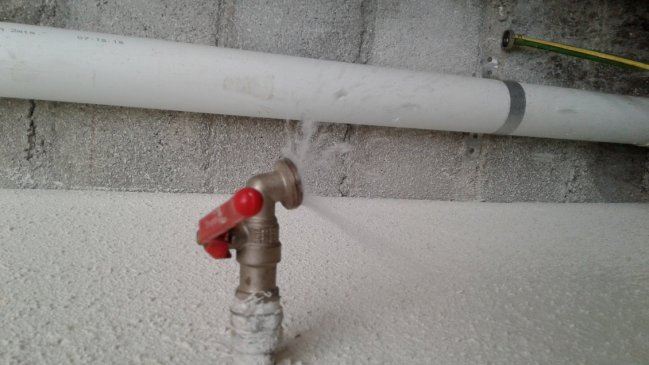 Familias de San Fernando contarán con servicio de alcantarillado y agua potable