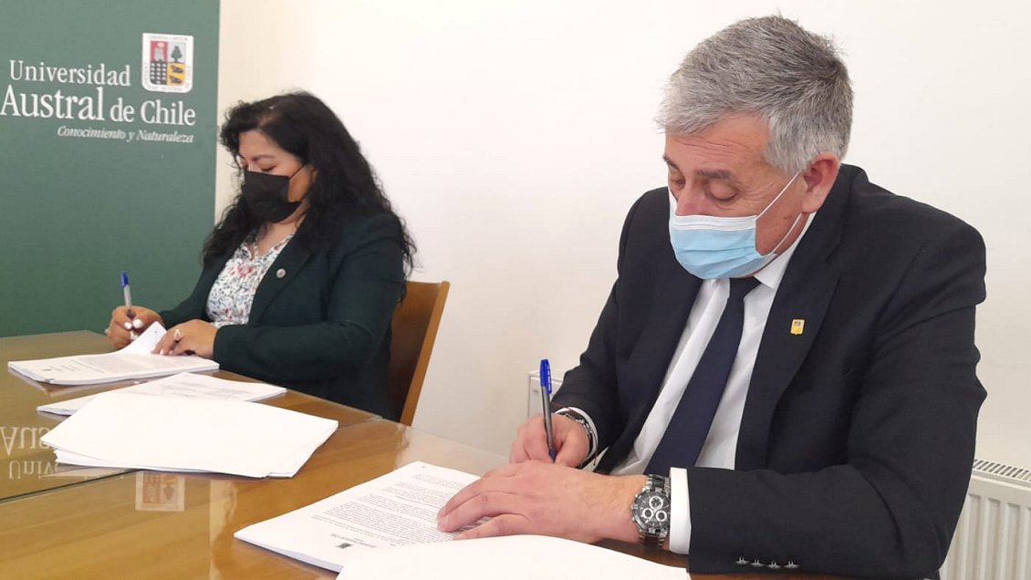 Tras un mes, concluye huelga de trabajadores de la Universidad Austral