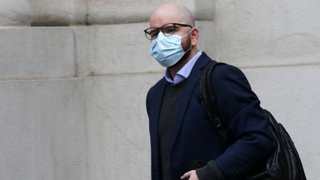 Senador Espinoza pidió renuncia de Jackson tras resultados del plebiscito: 