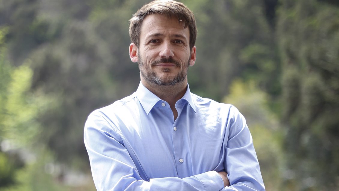 Diego Pardow, expresidente de Espacio Público y militante de Convergencia Social, arriba a Energía