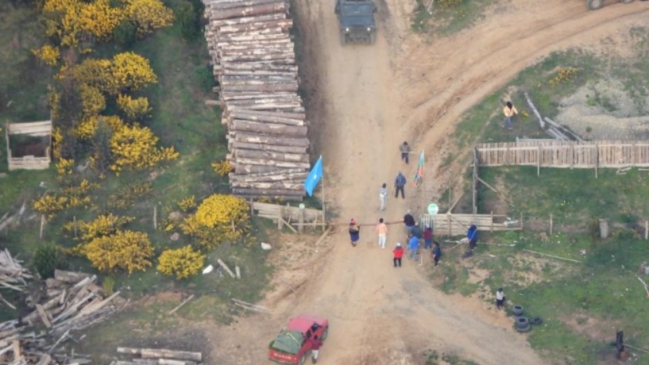 Comunero mapuche fue atropellado por Carabineros durante operativo por robo de madera en Arauco