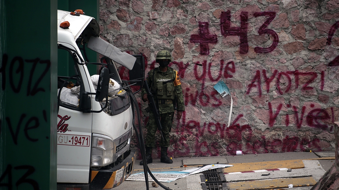 México arrestó al primer militar de alto rango por el caso Ayotzinapa