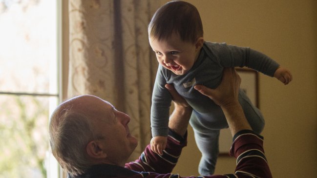 Pagan en leche y pañales: Hogar de ancianos 