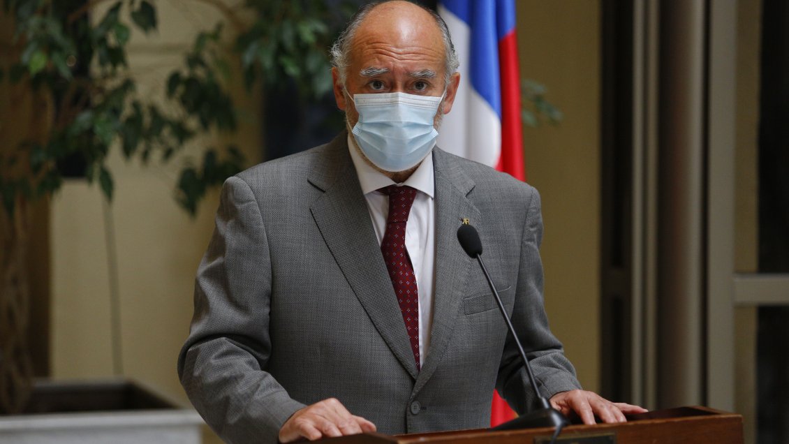 Senador Flores urgió avanzar en proyecto que eleva exigencias a concesionarias para prevenir 