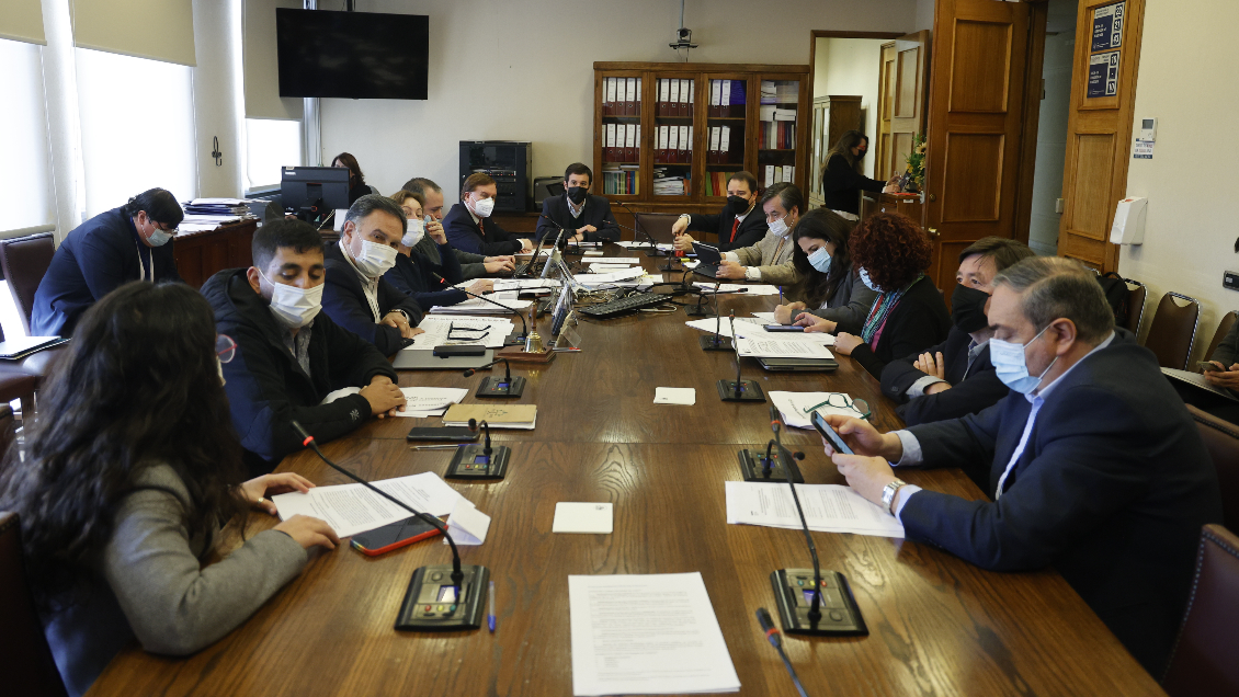 Comisión de Hacienda de la Cámara aprobó en general la reforma tributaria del Gobierno