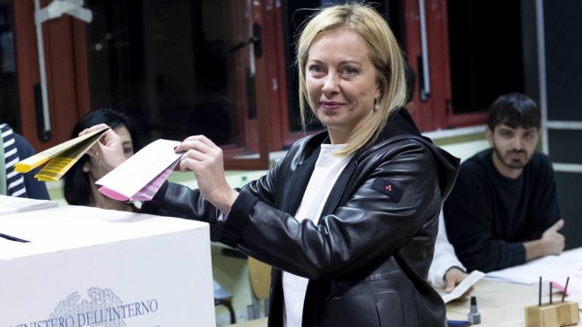 Meloni criticó a la prensa por 