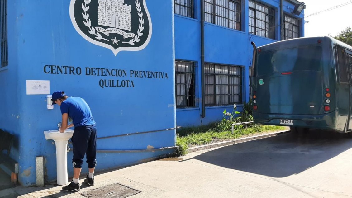 Quillota: Reo se autoinfirió una puñalada como parte de un plan de fuga orquestado por WhatsApp