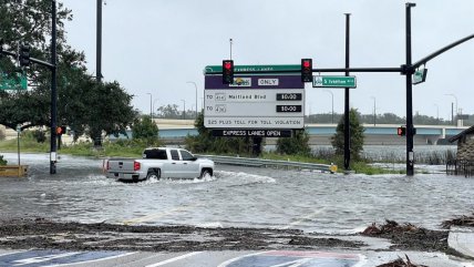   El desastroso paso del Huracán Ian por Florida 