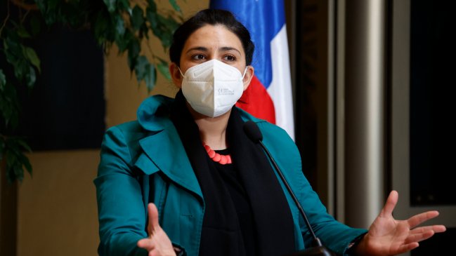 Disputa por la testera de la Cámara: Cariola emplaza al PDG a sincerar acercamiento con la derecha