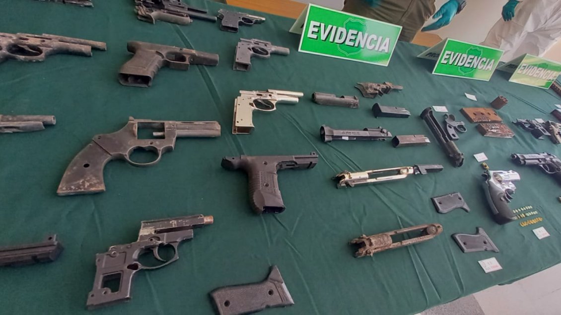 Antofagasta: Sujeto dedicado a modificar armas a fogueo fue condenado a ocho años de cárcel