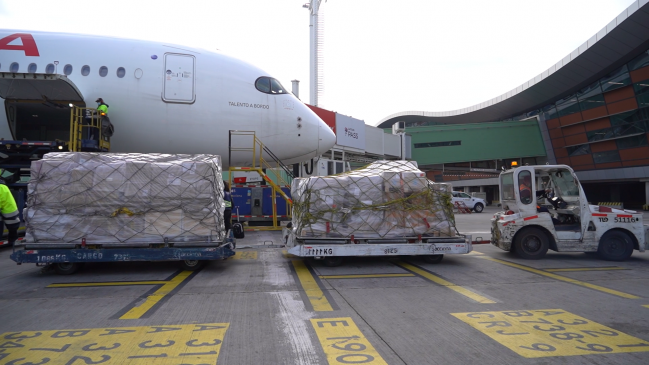 Llegó a Chile la primera remesa de vacunas contra la viruela del mono