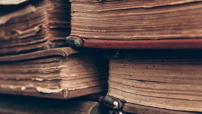 China emite plan maestro para preservar sus libros antiguos