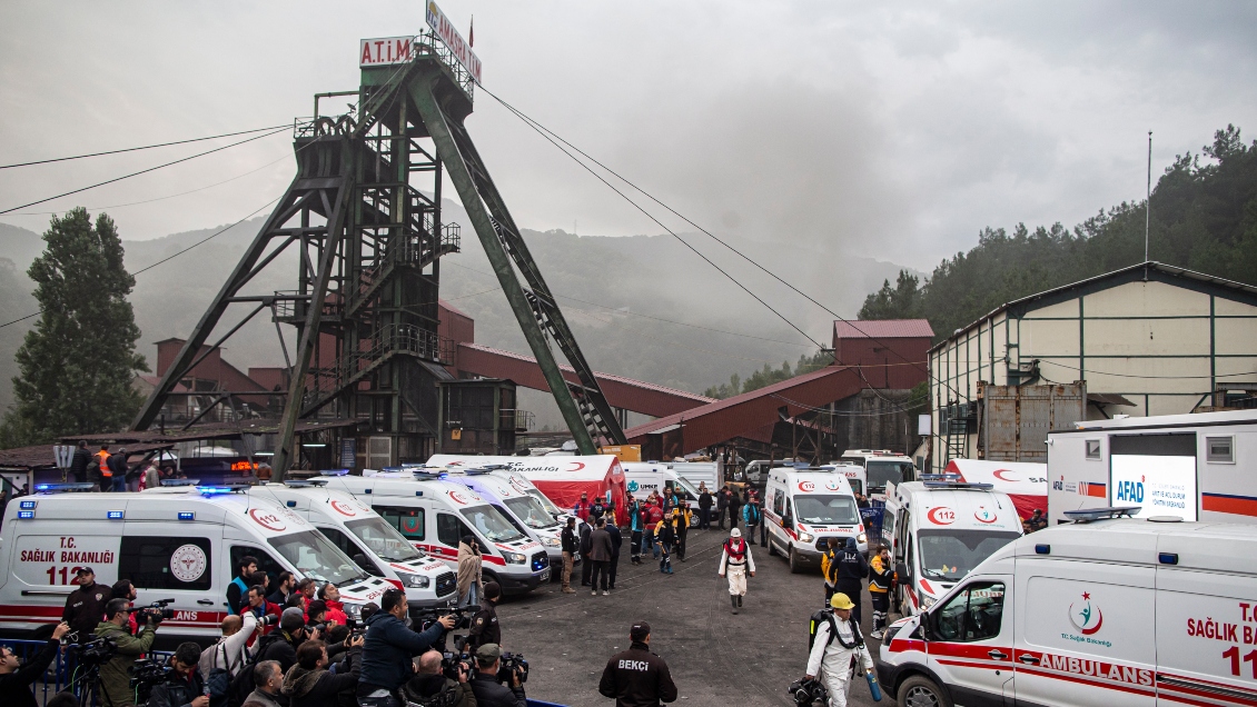Ascienden a 41 los muertos en el accidente minero en Turquía