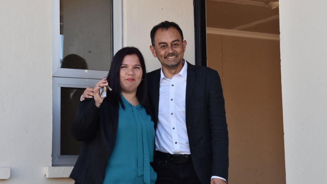 Más de 30 familias reciben su vivenda propia en Pichidegua