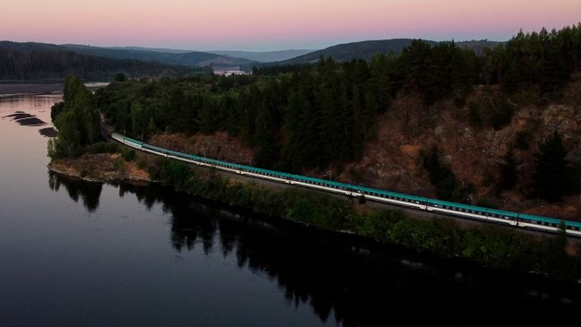 Fin de semana largo tendrá servicio de tren directo entre Santiago y Concepción
