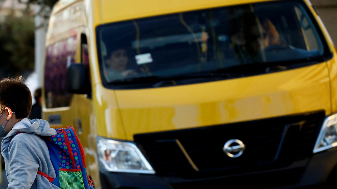 Carabineros detuvo a conductor de furgón escolar por manejar en estado de ebriedad en Panguipulli