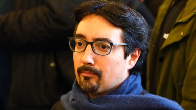 Latorre: Nuestra línea roja es un órgano 100% electo; si no hay acuerdo, habrá que evaluar plebiscito