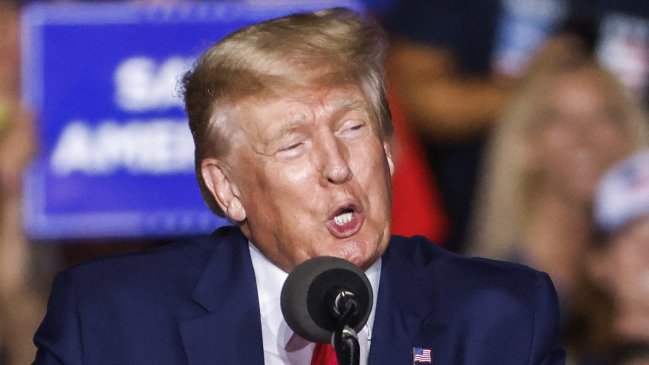 Comité que investiga asalto al Capitolio citó formalmente a Trump a declarar al Congreso