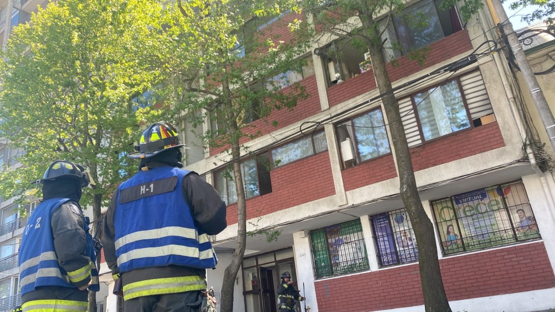 Explosión de gas destrozó departamento en el centro de Concepción