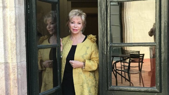 Isabel Allende recuerda los 40 años de la publicación de 