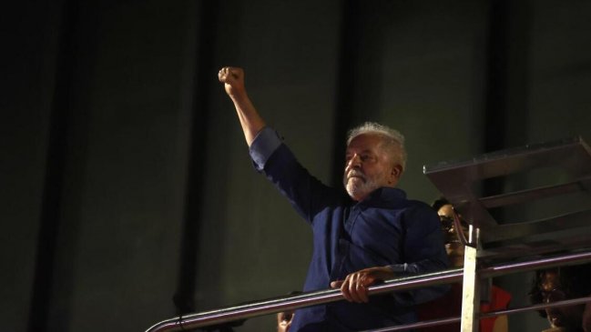  Lula vuelve al poder tras un angustiante balotaje, y el derrotado Bolsonaro guarda silencio  