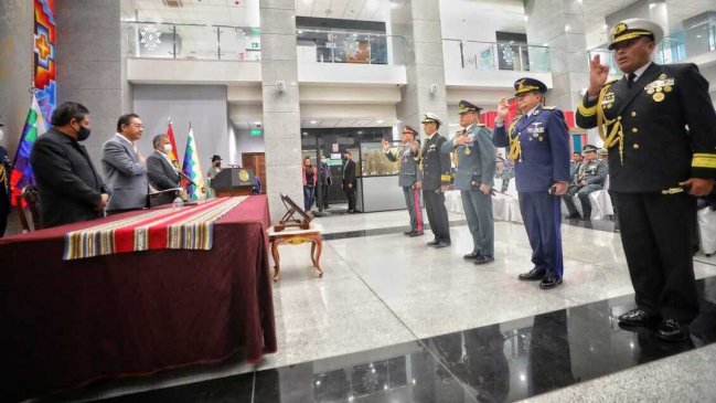 Arce cambió al alto mando militar boliviano en medio del conflicto por censo