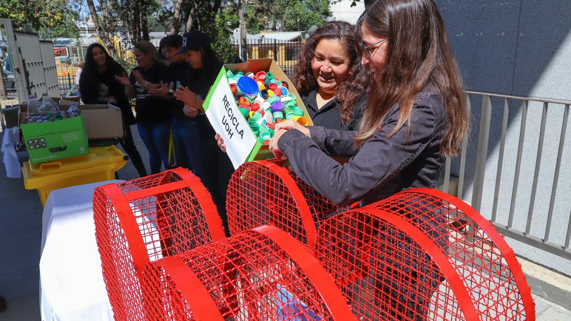 Inauguran puntos de reciclaje en Universidad de O'Higgins