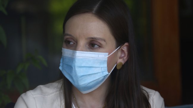 Diputada Camila Flores está internada en área de cuidados intermedios