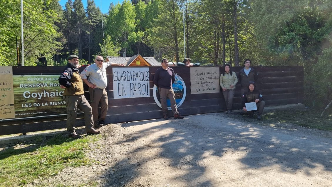 Áreas protegidas y parques nacionales permanecen cerrados en Aysén por paro de guarparques