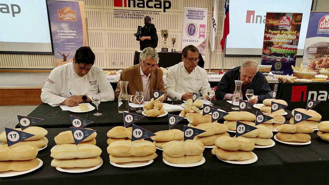 Especialistas eligieron la mejor marraqueta entre 20 panaderías del Maule