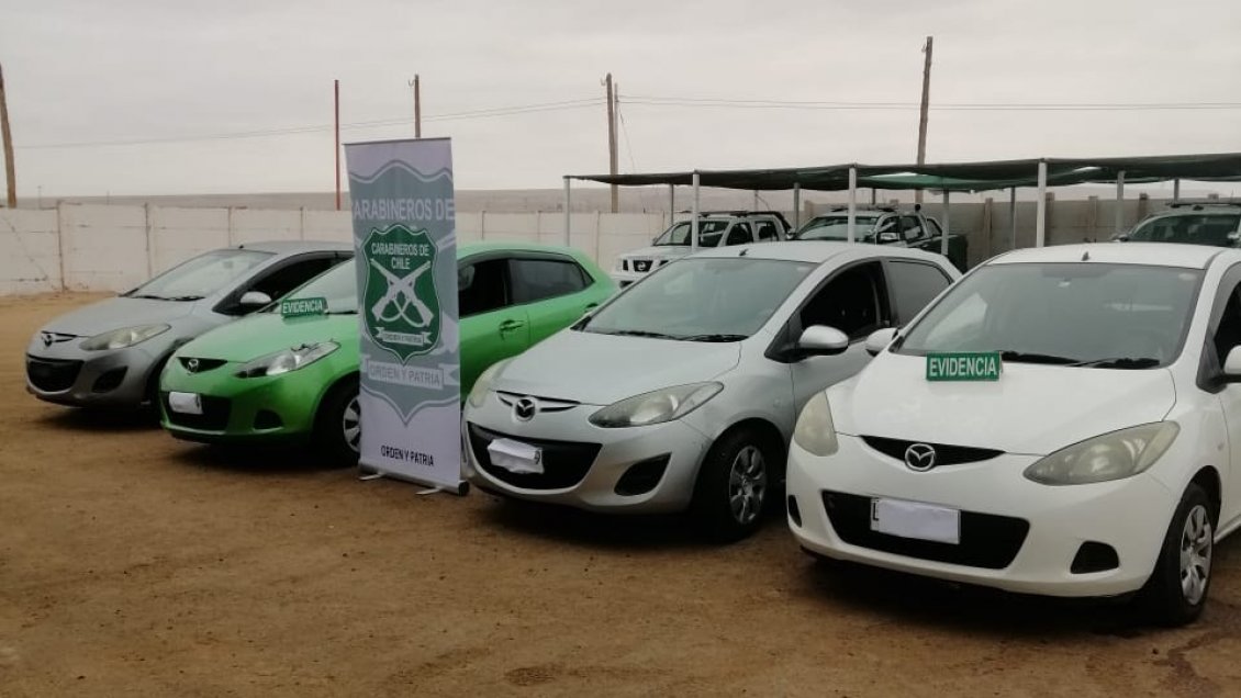 Cayó banda que siempre robaba autos del mismo modelo en Arica para sacarlos del país