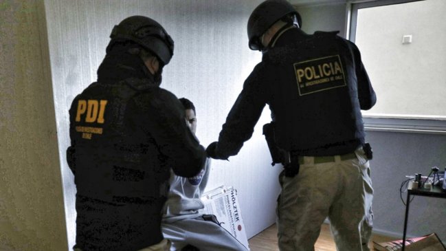 PDI detuvo a dos personas acusadas de tráfico de drogas en Colina