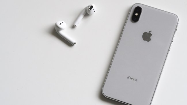 Fábrica china de iPhone busca miles de empleados para normalizar producción