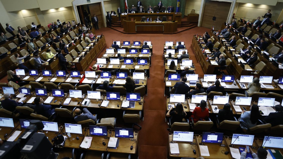 Segundo grupo de diputados dio negativo a test de drogas