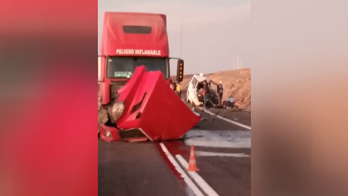 Colisión frontal dejó cuatro fallecidos en la ruta entre Huara y Colchane