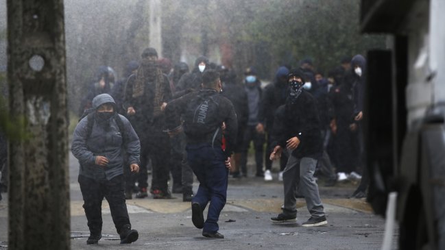 Gobierno desdramatizó discordia con rectores por desmanes en liceos emblemáticos