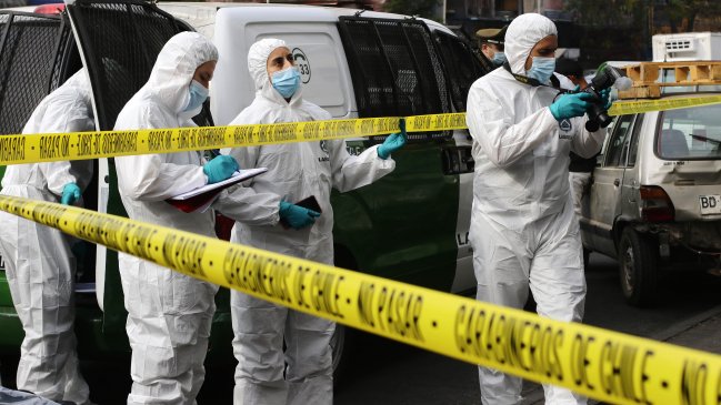 Delincuentes realizaron violento robo a bodega en Renca: Se llevaron cerca de 100 millones de pesos en celulares