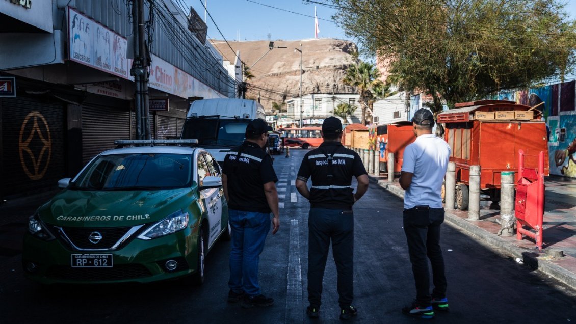 Alcalde de Arica valoró la fiscalización contra el comercio irregular en el centro de la comuna