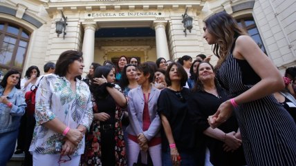  Autoridades participaron del primer encuentro nacional de mujeres oficialistas  