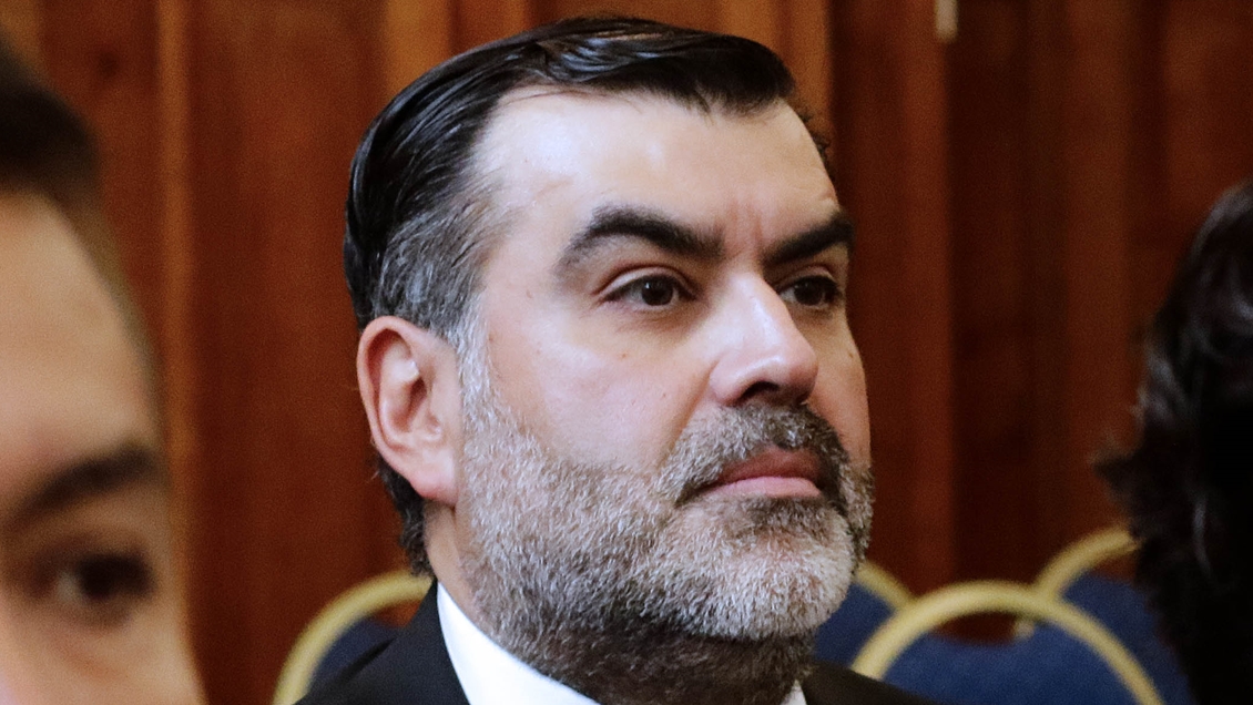 Nominación de José Morales a fiscal nacional divide al comité de senadores DC