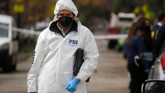 Hombre fue hallado sin vida en un alcantarillado eléctrico en Pudahuel