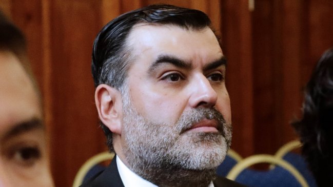 Nominación de José Morales a fiscal nacional divide al comité de senadores DC