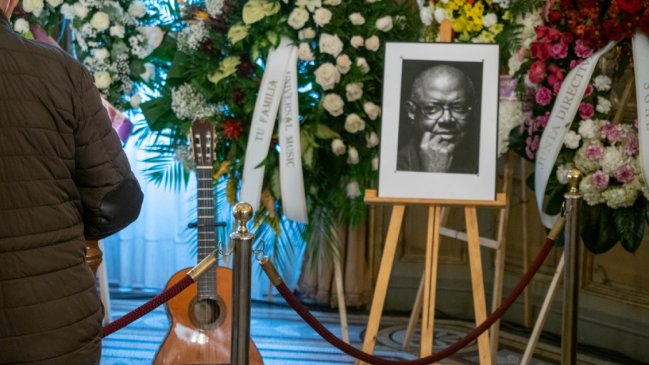   Cientos de personas despiden a Pablo Milanés en Madrid 