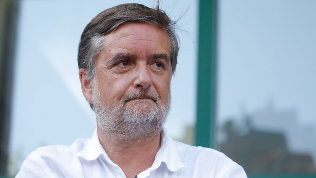   Francisco Undurraga negó que Evópoli se esté entregando a la ultraderecha y al populismo en la Cámara 